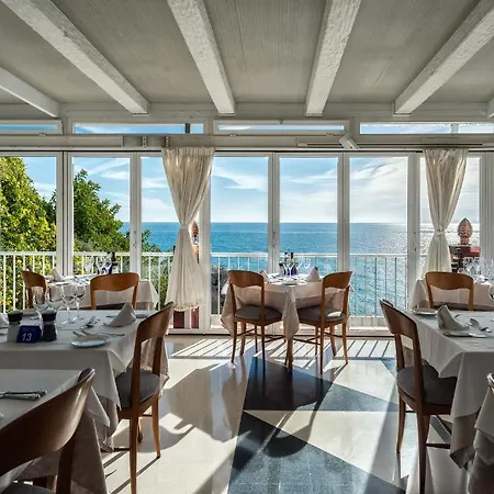Balcon De Europa Hotell
