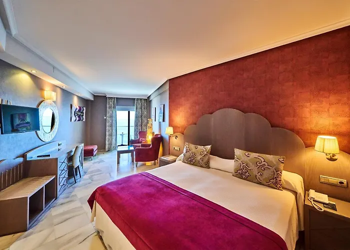 Balcón De Europa Hotel 4*