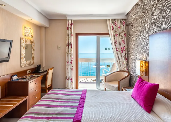 Balcón De Europa Hotel