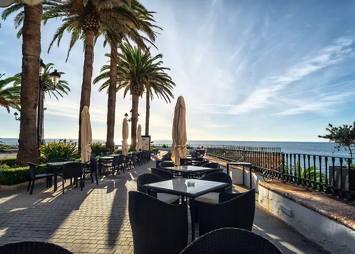 Balcón De Europa Hotel