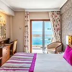 Balcón De Europa Hotel