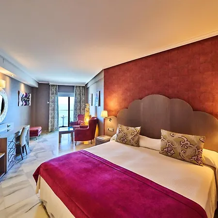 Balcon De Europa Отель 4*