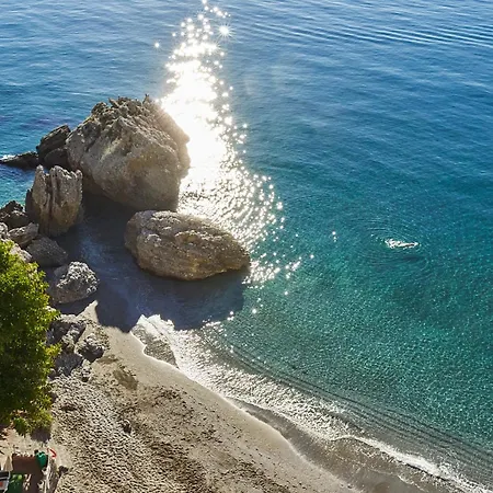 발콘 데 유로파 4*