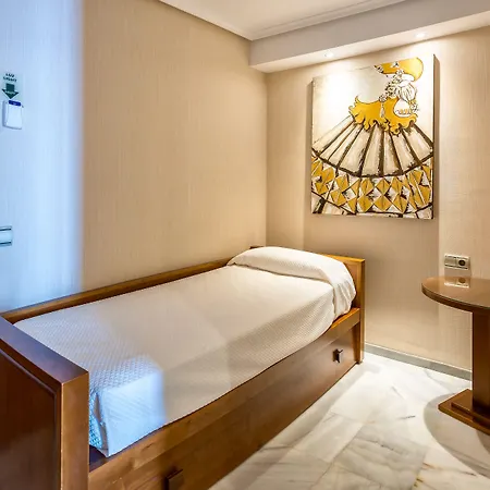 발콘 데 유로파 호텔 네르하