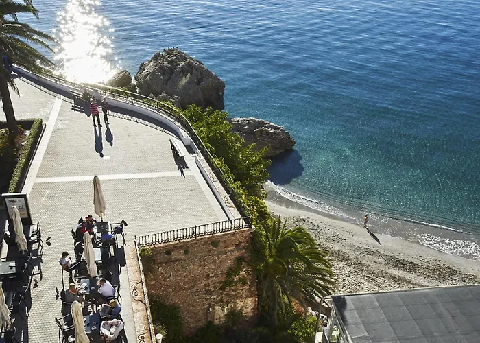 Hotel Balcon De Europa