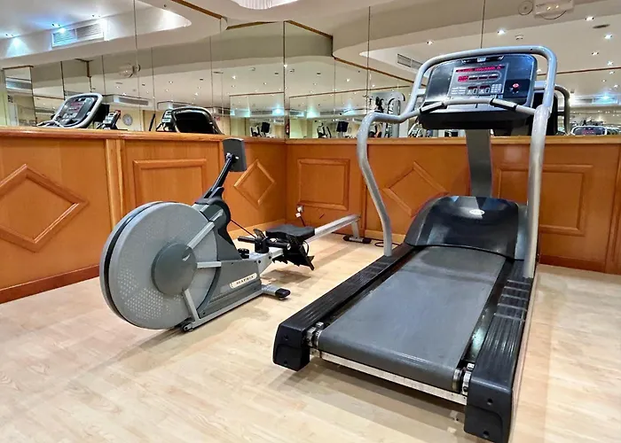 Balcon De Europa Hotel