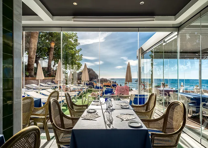 Balcon De Europa Hotel 4*