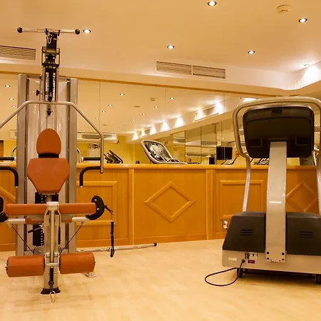 Balcón De Europa Hotel 4*