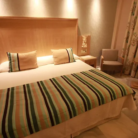 Hotel Balcón De Europa