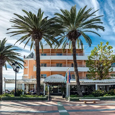 מלון Balcon De Europa 4*